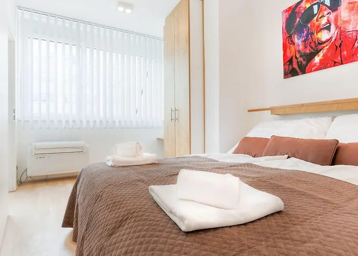 Apartament Center